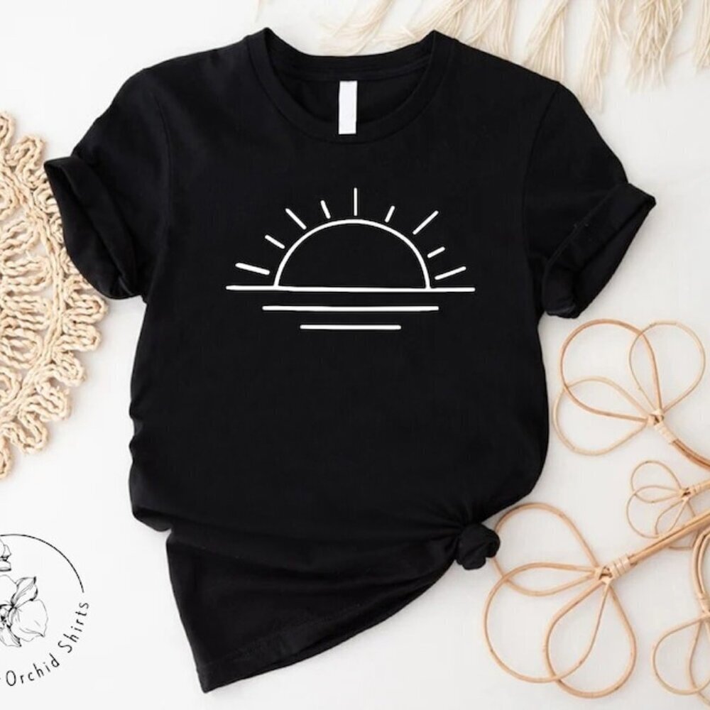 Sunshine T-Shirt For Women Summer Beach Graphic Tee Lady Casual Fashion Shirt .